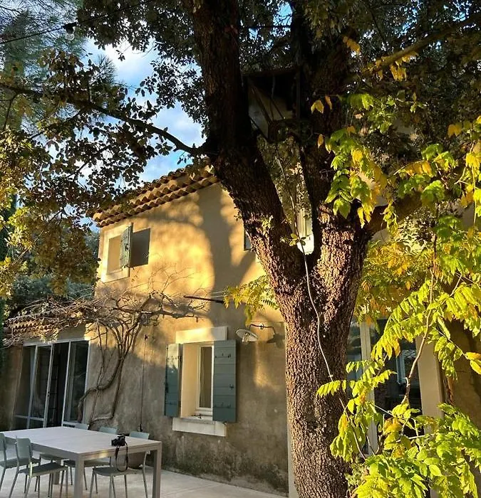 Maison Les Chênes-1