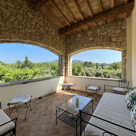Chambre d'hôte au cœur de la Provence Eygalieres-2